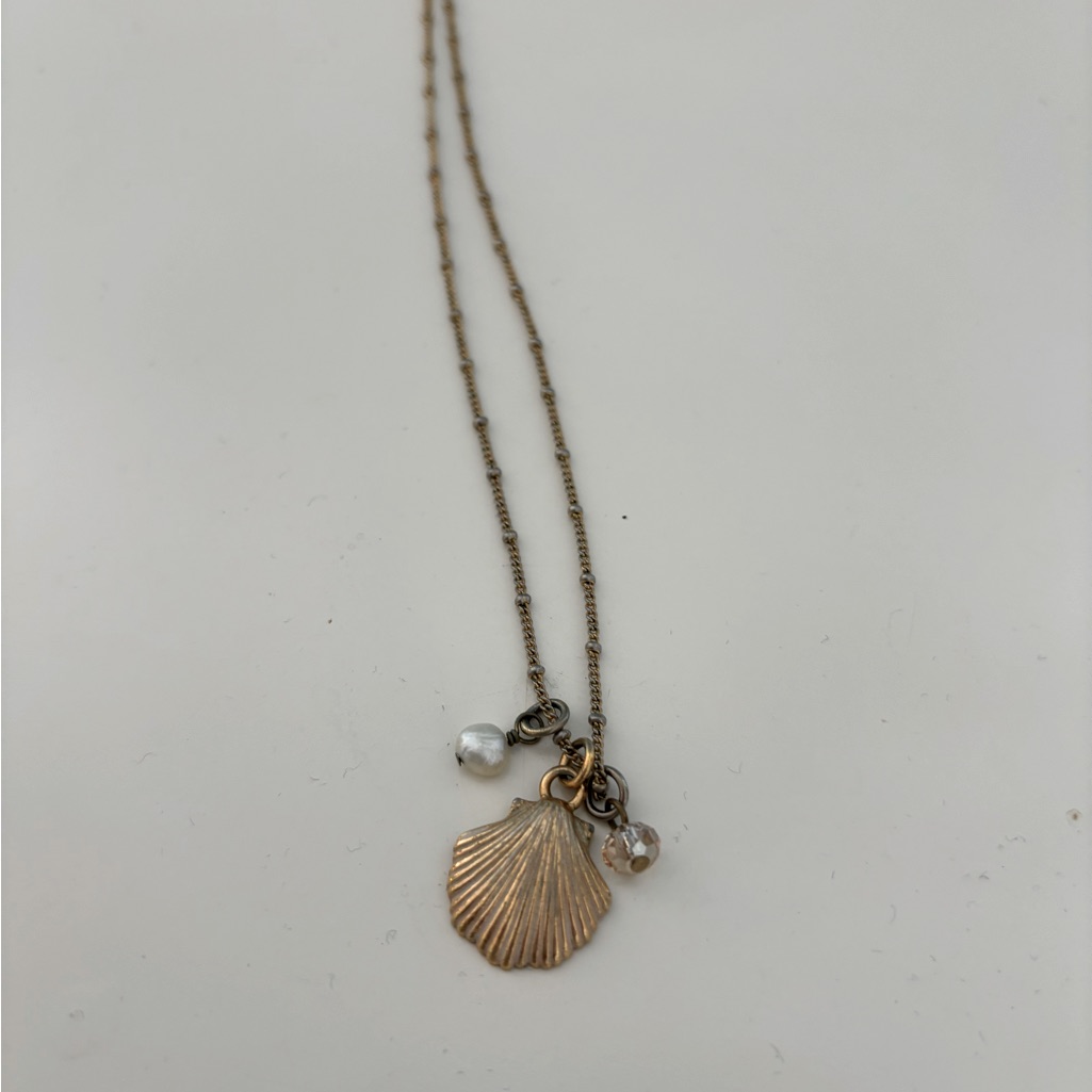 Shell Charm Necklace